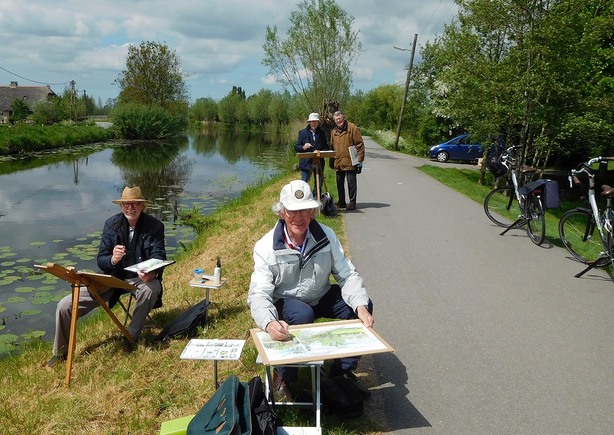 Dick Carlier met schildergezellen aan de Vlist